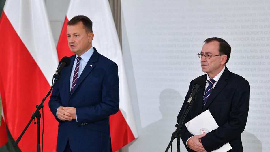 Grupa Granica: Konferencja Błaszczaka i Kamińskiego miała na celu zohydzenie uchodźców 