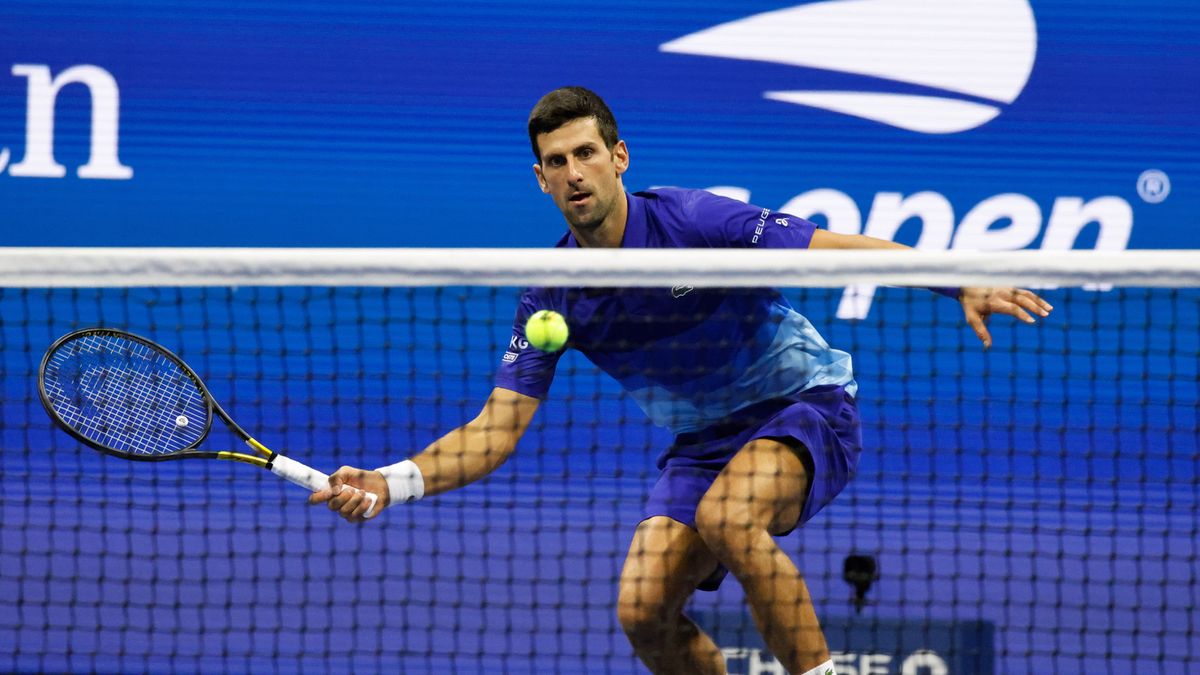 PAP/EPA / PETER FOLEY / Na zdjęciu: Novak Djoković
