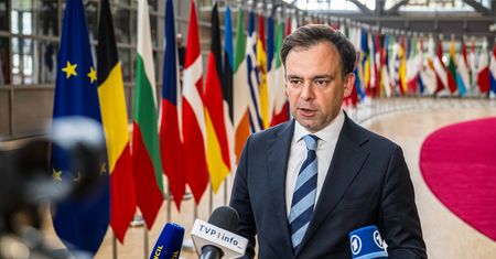 Domański o podwyżce ceł USA. Mówi, komu zaszkodzą