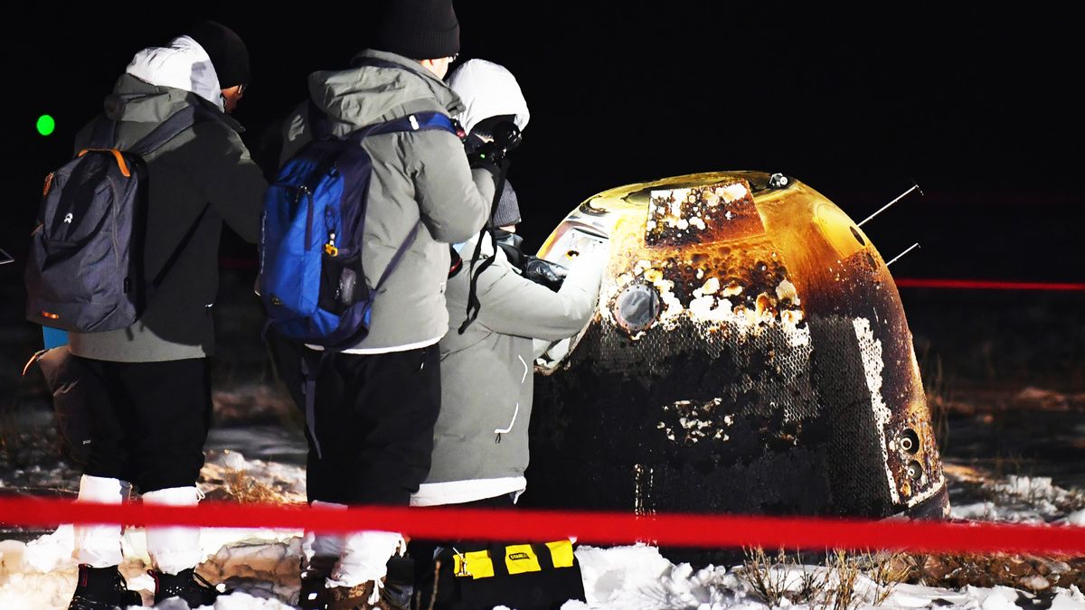 Chińska sonda księżycowa Chang'e 5 wróciła na Ziemię