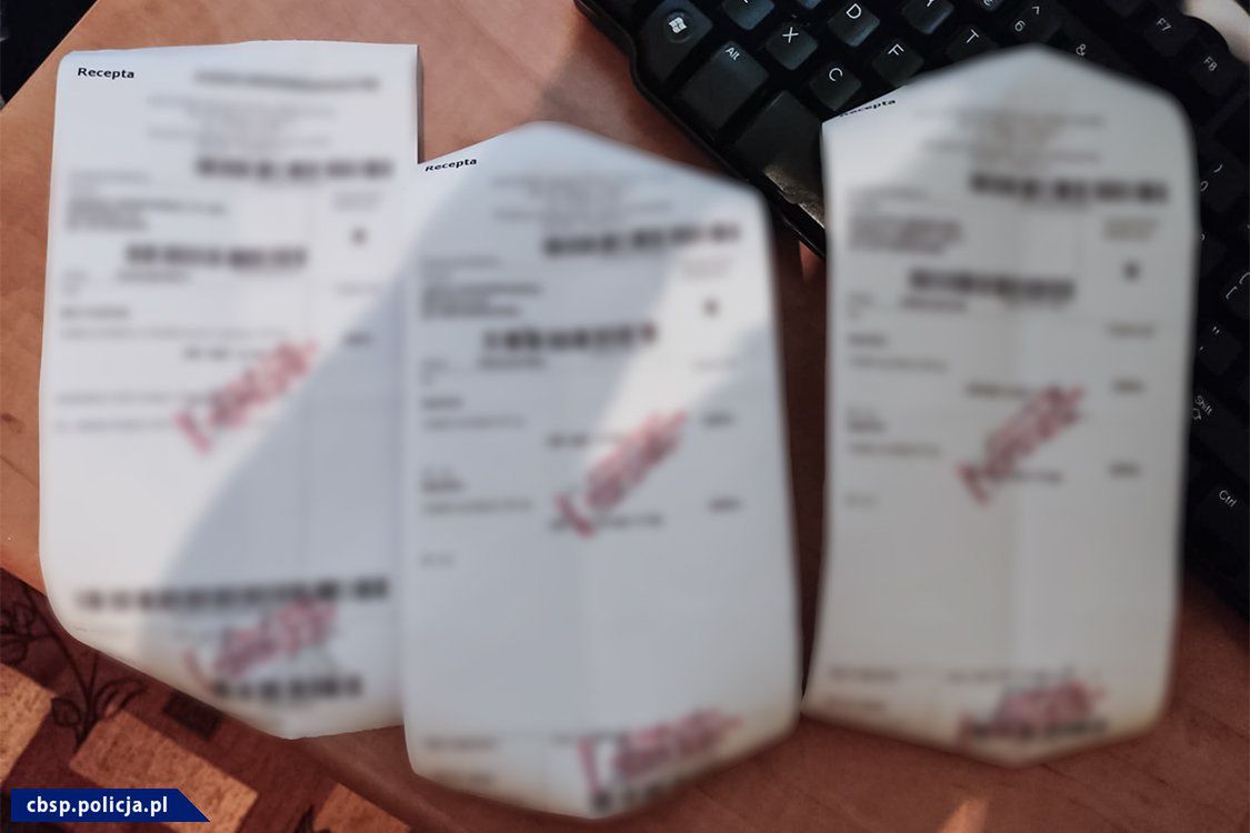 Trzech lekarzy w rękach CBŚP – wystawiali tysiące recept na sterydy i hormony dla mafii leków