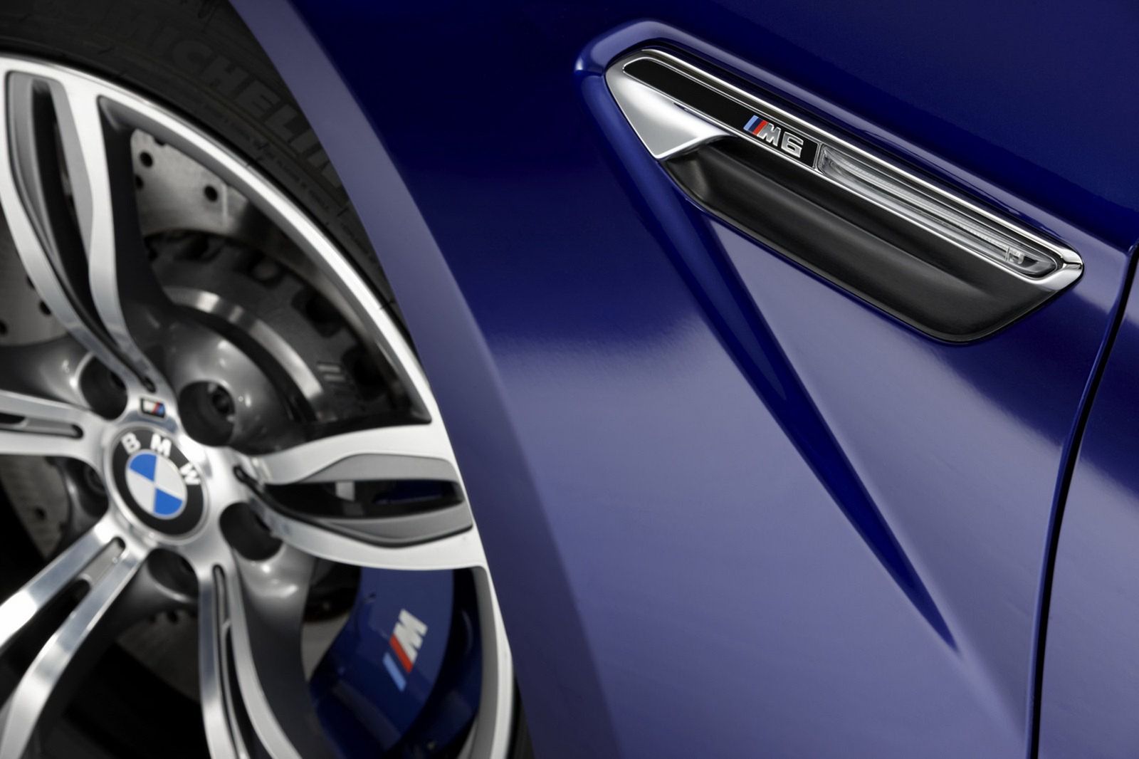 2012 BMW M6 (F12/F13)