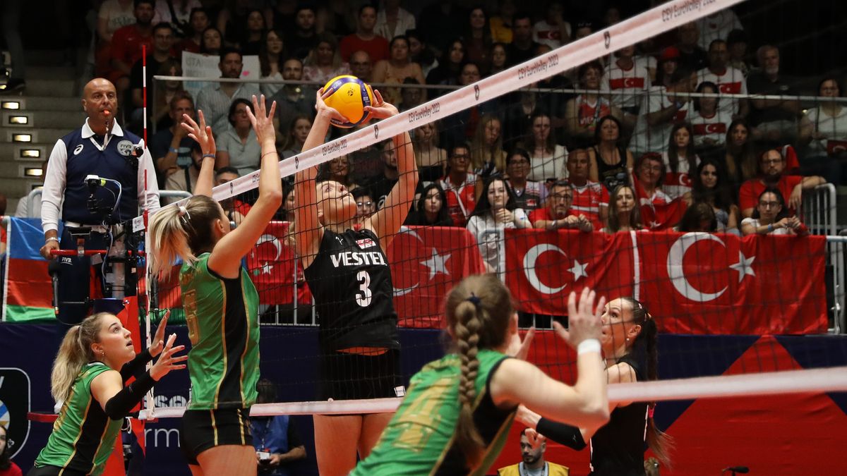 Zdjęcie okładkowe artykułu: Materiały prasowe / CEV / Na zdjęciu: mecz Turcja - Azerbejdżan