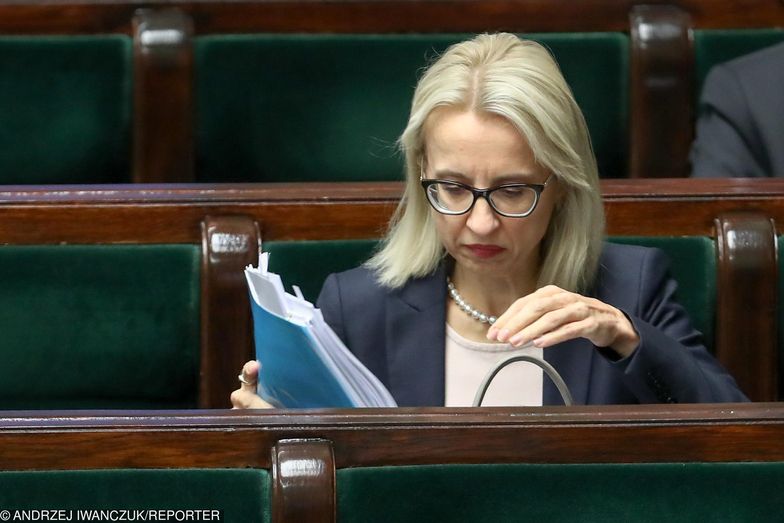 Minister finansów, Teresa Czerwińska ma za zadanie dowieść bardzo dobre wyniki budżetu do końca grudnia