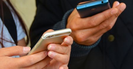 Wiadomość od "InfoSMS". Lepiej nie klikaj linku