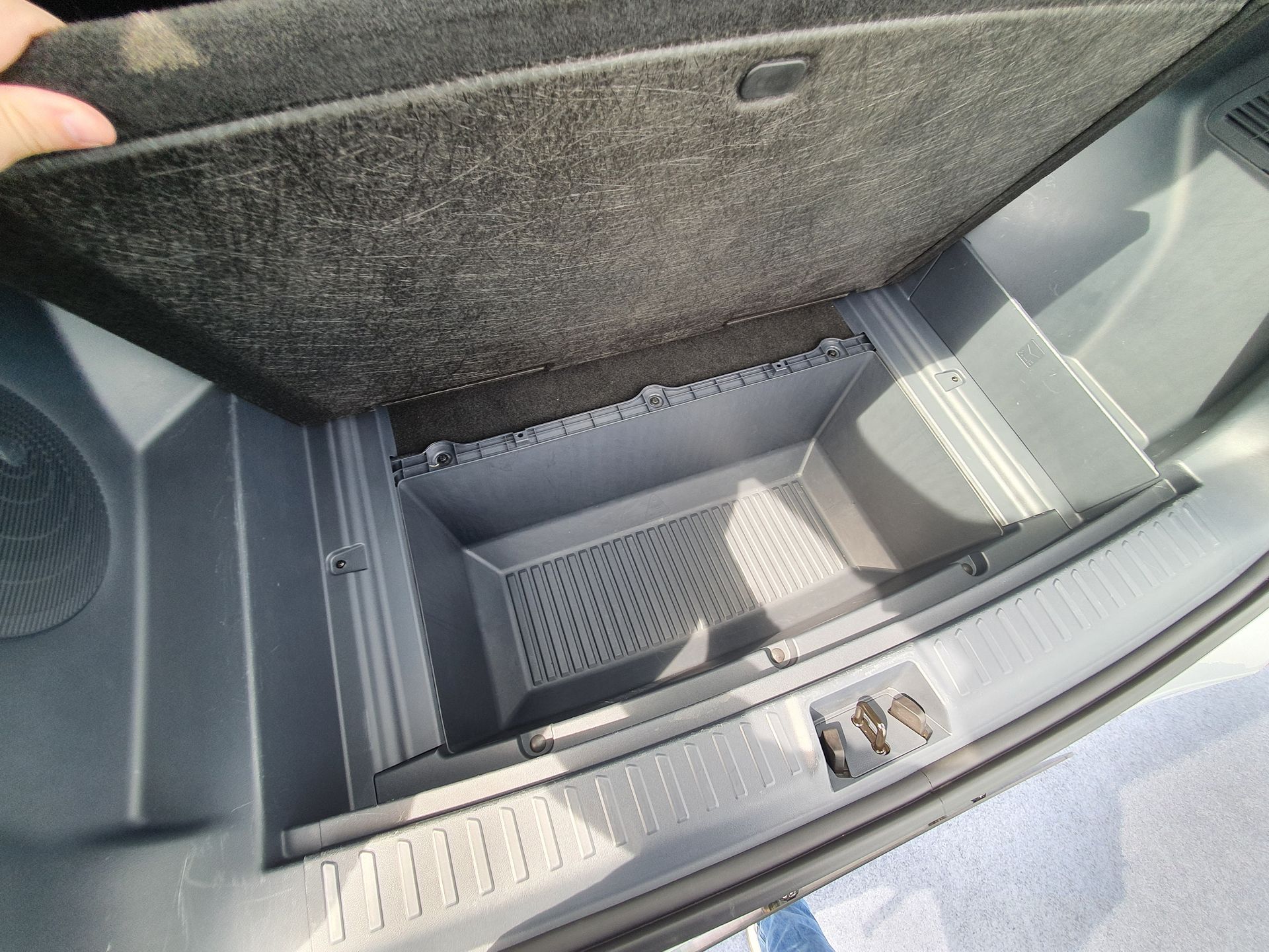 Geely EX5