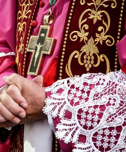 Biskup nie zjawił się na pasterce. Powód wprawił wiernych w osłupienie