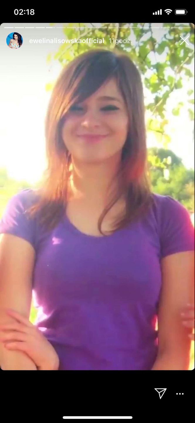 Ewelina Lisowska w młodości