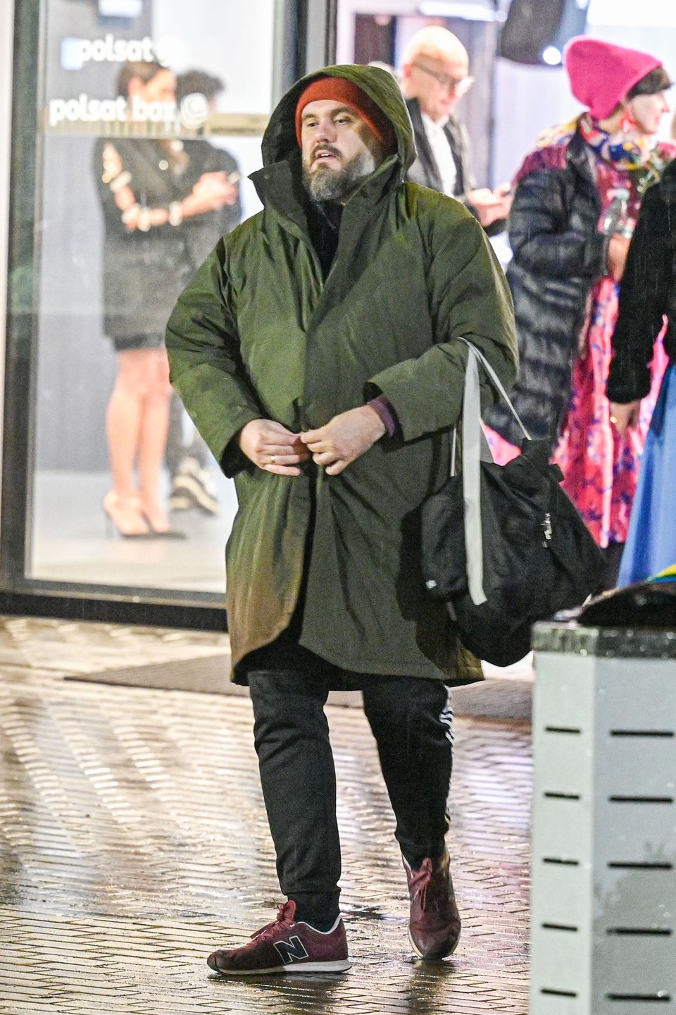 Gwiazdy pospiesznie opuszczają studio "TzG"