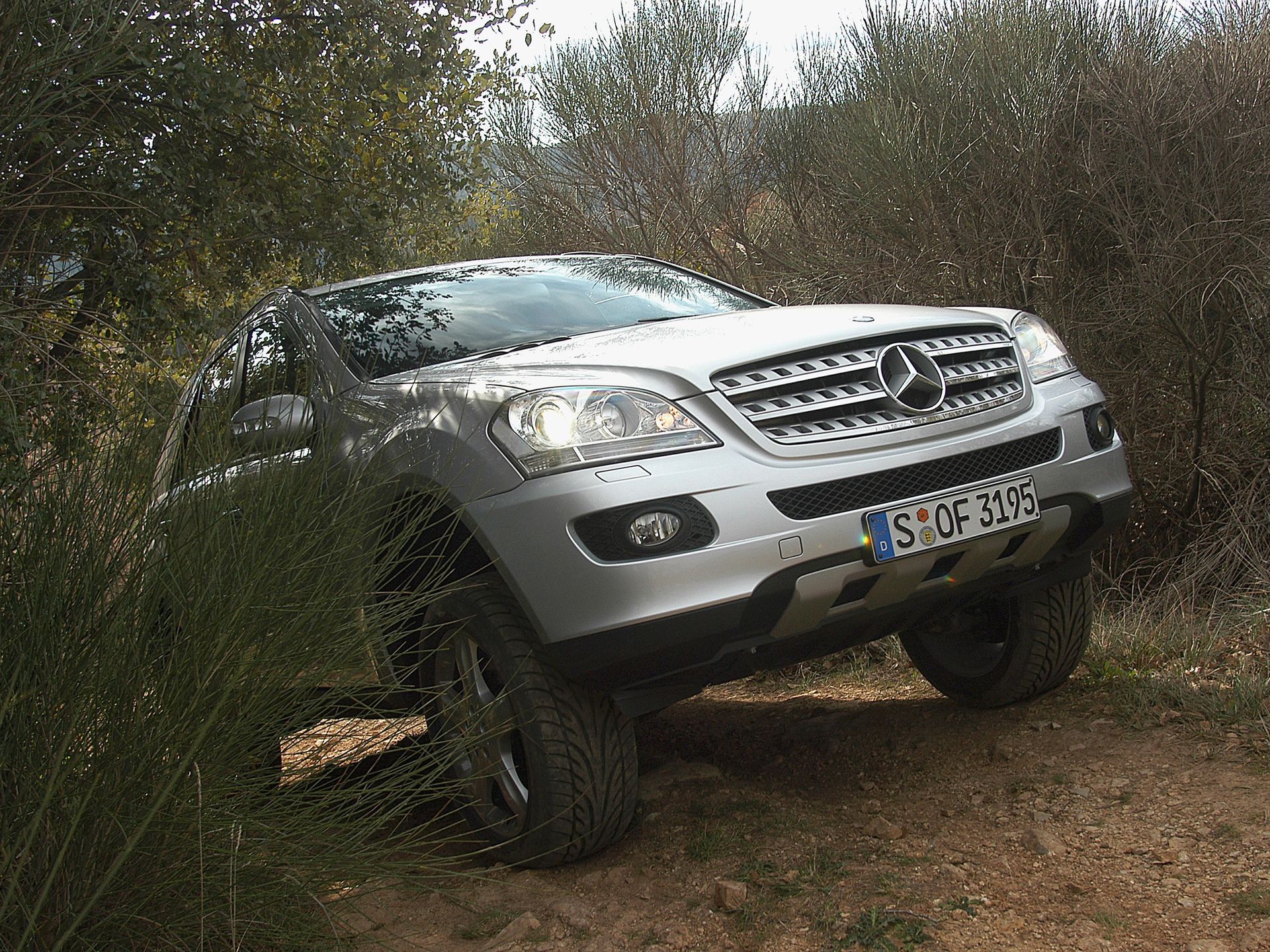 Mercedes ML (W164)