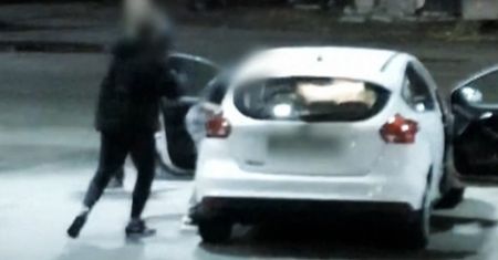 Pobicie chorego kierowcy. Trzej policjanci staną przed sądem