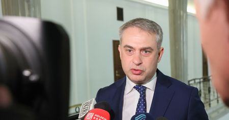 Urzędy odchodzą od papieru. Minister podał datę