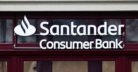 Awaria aplikacji Santander Consumer Banku. "Prosimy o cierpliwość"