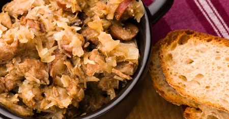 Wigilijny bigos według znanych szefów kuchni