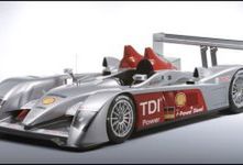 Audi R10 - diesel w Le Mans!