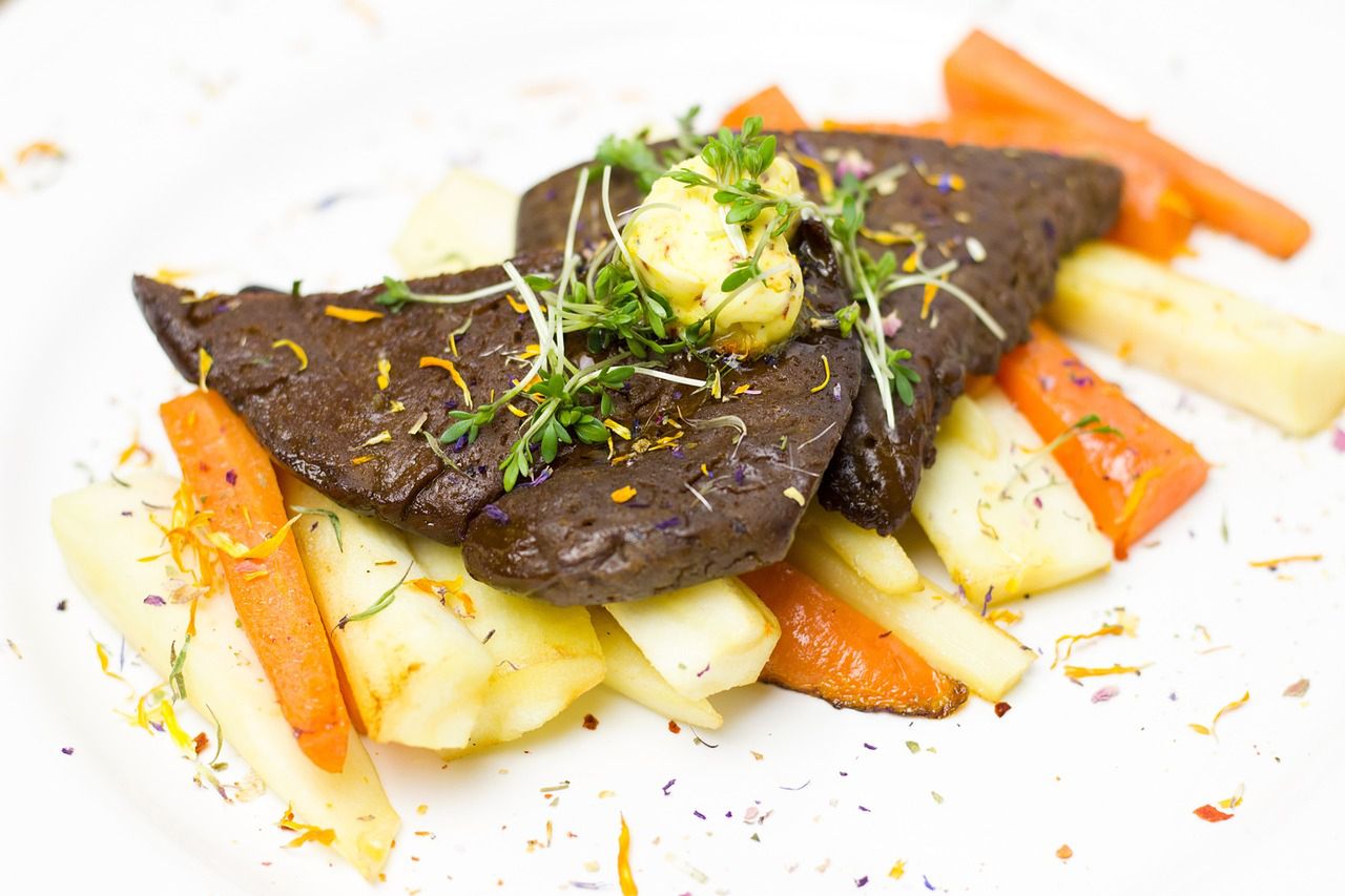 Seitan - wygląda jak mięso i tak smakuje. Fot. Pixabay