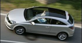 Opel Astra GTC: Więcej słońca!