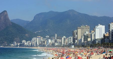 Rekordowe upały w Rio de Janeiro: Temperatura odczuwalna przekroczyła 60 stopni Celsjusza.