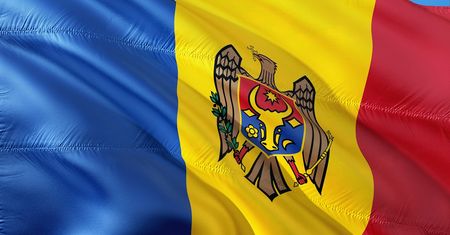 Wybory prezydenckie w Mołdawii: Maia Sandu prowadzi, większość głosujących sprzeciwia się wpisaniu eurointegracji do konstytucji