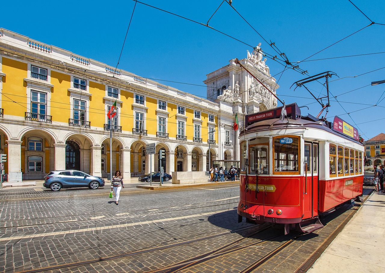 Portugalia głosuje w wyborach, w których duże szanse ma skrajna prawica