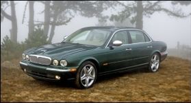 Najdłuższa limuzyna w historii Jaguara: XJ8 LWB