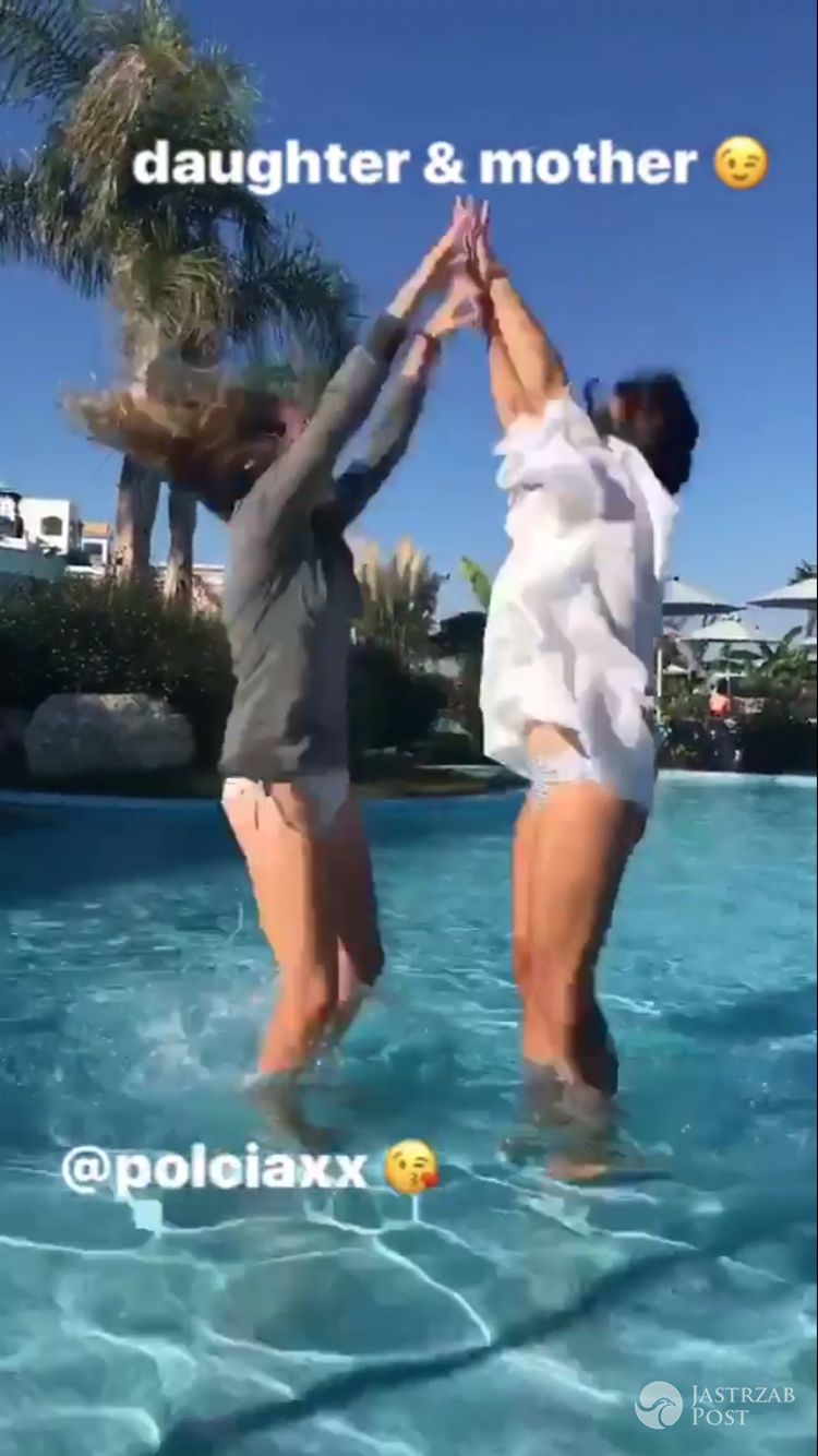 Kinga Rusin & Pola Lis  - wakacje w Grecji