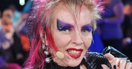 Krystyna Mazurówna: "W Moskwie to jednogłośnie wszyscy plują za mną na ulicy"!