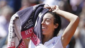 Roland Garros: Schiavone walkę o obronę tytułu rozpoczęła od rozbicia Oudin
