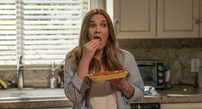 "Santa Clarita Diet" - nowy serial Netfliksa. Drew Barrymore na krwawej diecie Santa Clarita