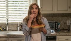 "Santa Clarita Diet" - nowy serial Netfliksa. Drew Barrymore na krwawej diecie Santa Clarita