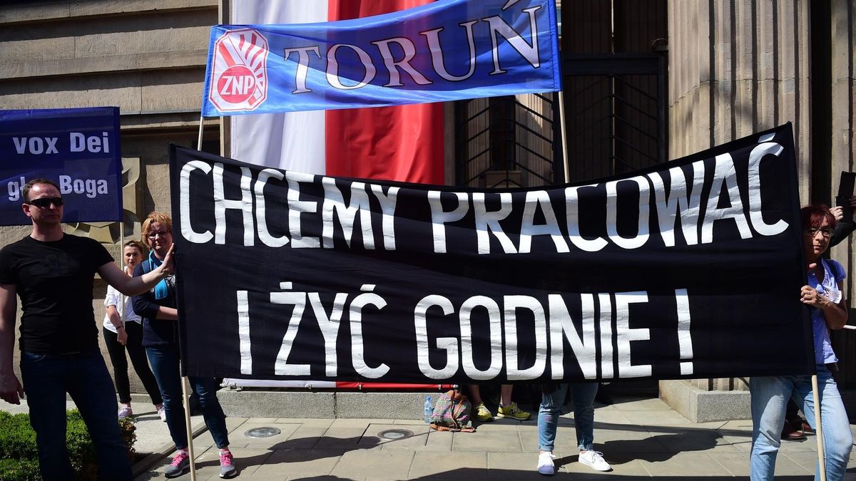 Nauczyciele planują zwolnienia lekarskie w ramach protestu