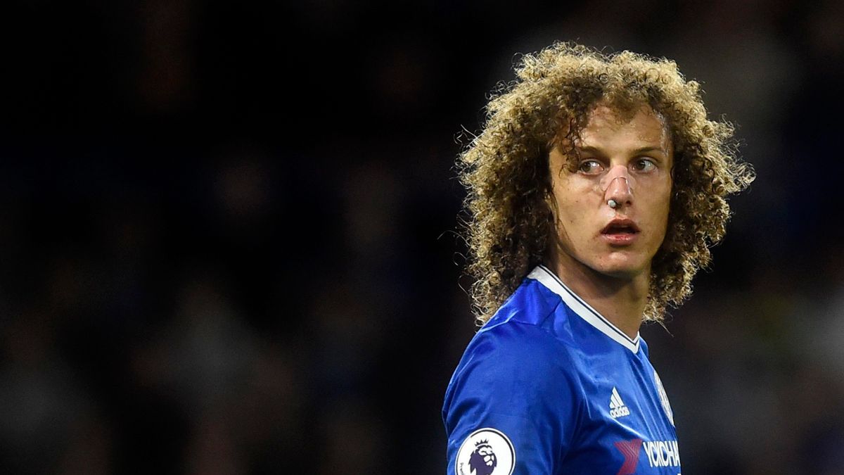 PAP/EPA / EPA/WILL OLIVER  / Na zdjęciu: David Luiz w barwach Chelsea