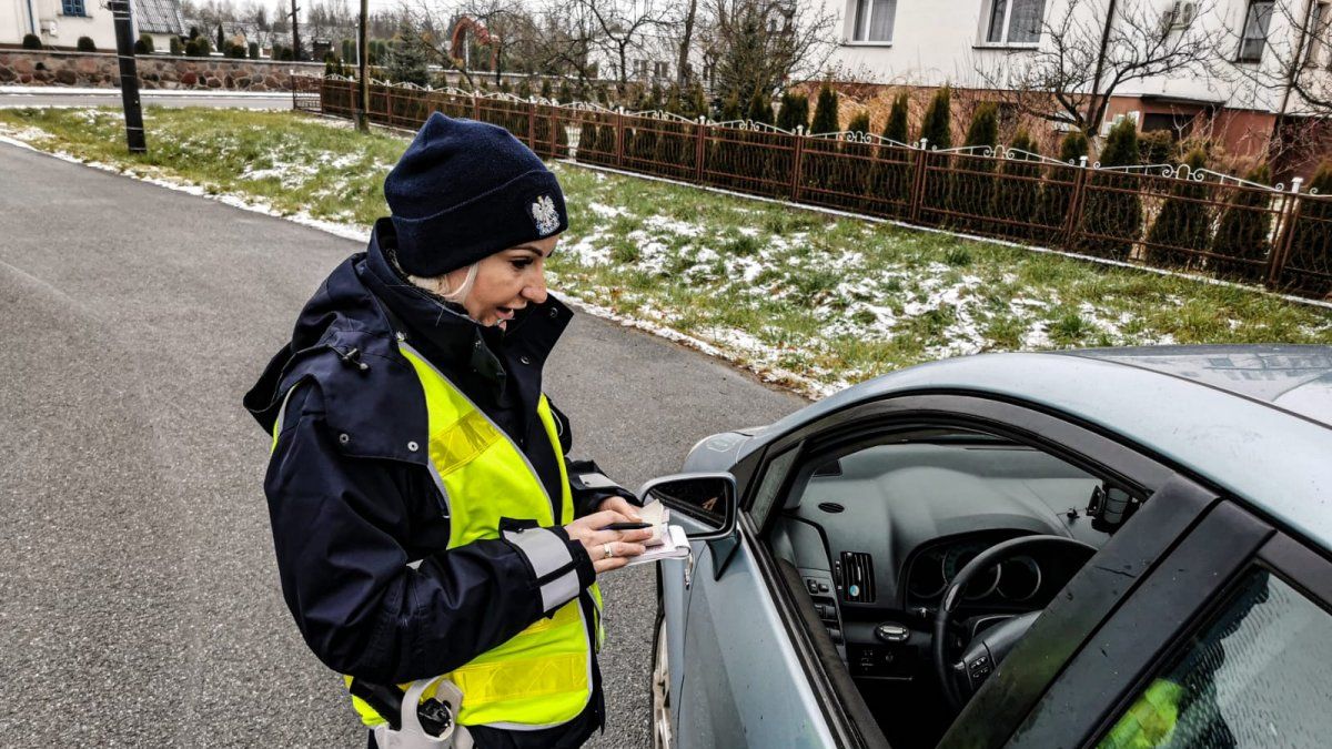 Najwyższy mandat wręczony przez policję będzie mógł opiewać na 5000 zł lub 6000 zł w razie zbiegu wykroczeń.