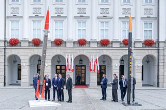 Rakiety pod Pałacem Prezydenckim. Andrzej Duda chce, by Polska podbijała kosmos