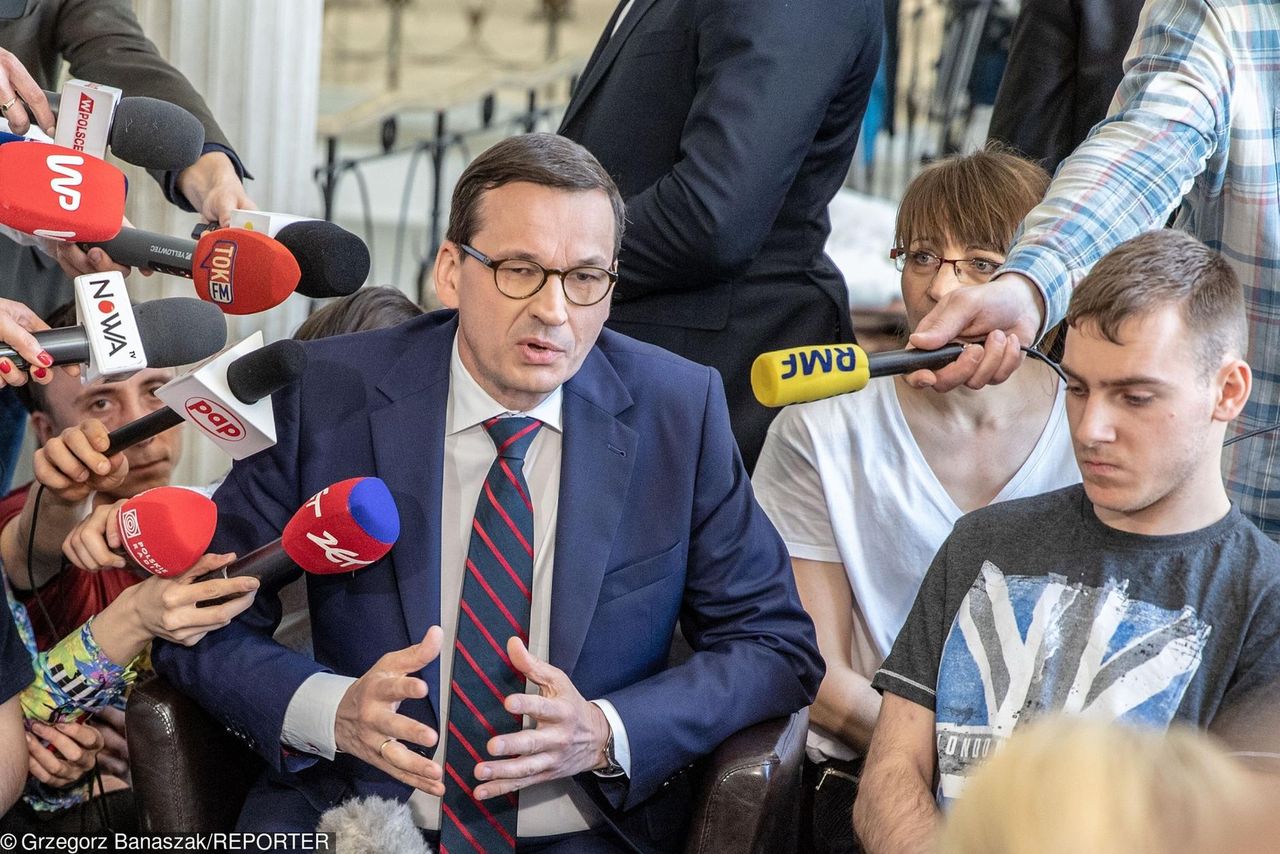 PiS jak chce, to potrafi przepychać ustawy w ciągu doby. A rodzice niepełnosprawnych mają czekać tygodniami