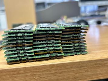 Myślał, że to stary złom. W garażu leżało prawie 2 TB RAM-u