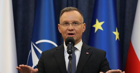 Duda u Rachonia w 2019 r. Przypomnieli, co wtedy mówił o relacjach z sędziami