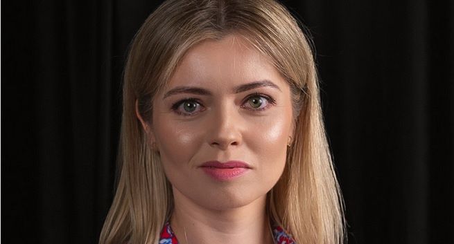 Była dziennikarka „Wiadomości” z wywiadami na YouTubie