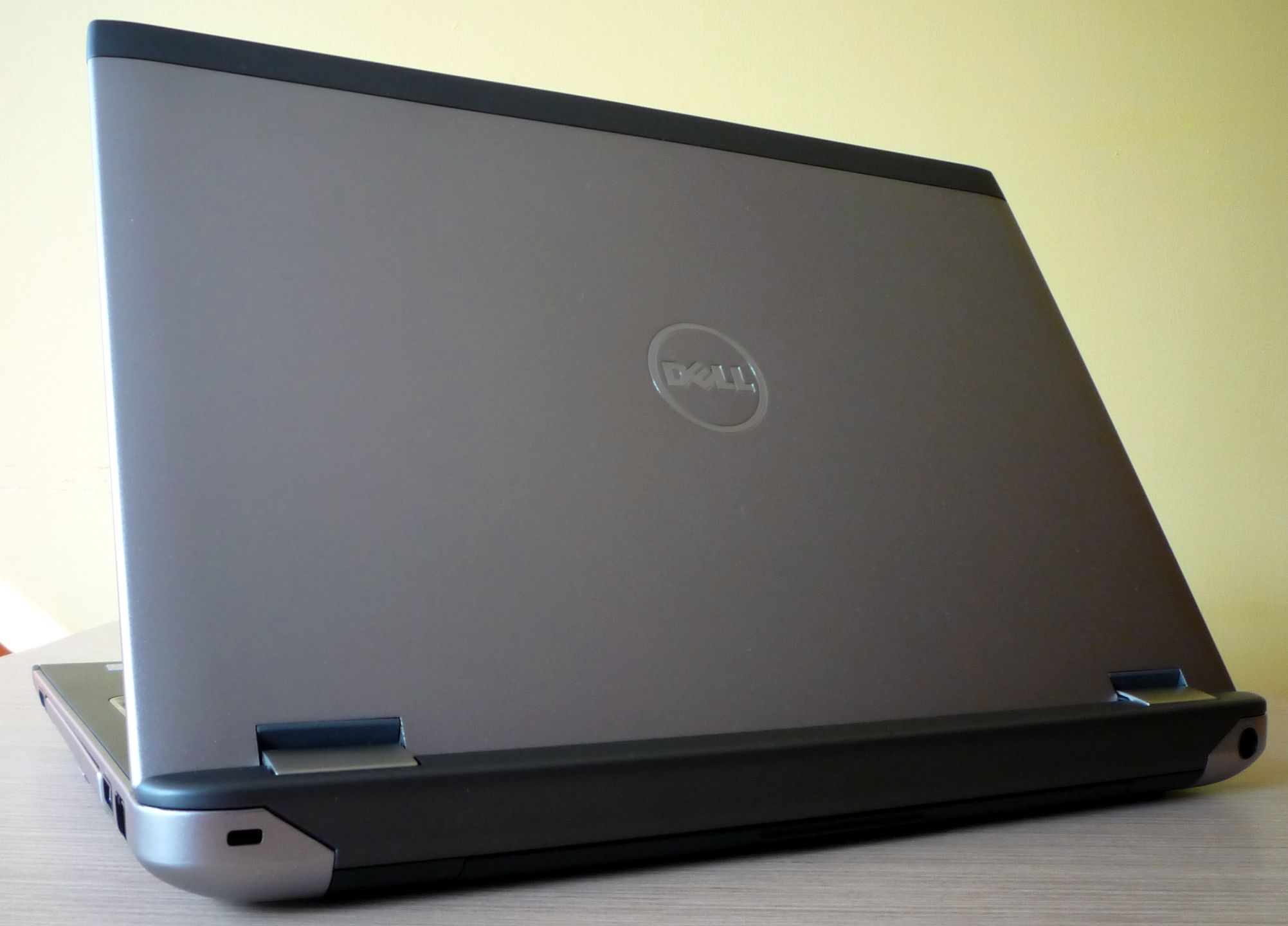 Dell Vostro 3460 – test [14", Core i5-3210M, GeForce GT 630M] 3