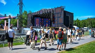 Zakopane rozbrzmiewa hitami lata! Na Równi Krupowej trwają już próby. Start koncertu o 20