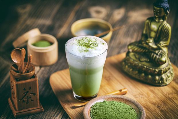 Matcha Latte – japoński klasyk z puszystą pianką