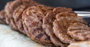 Na rodzinny obiad robię serbskie hamburgery. Lepsze niż klasyczne kotlety mielone