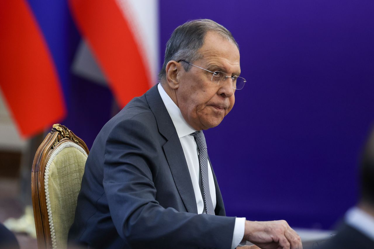 Lavrov denies union accusations: "We aren't going anywhere"