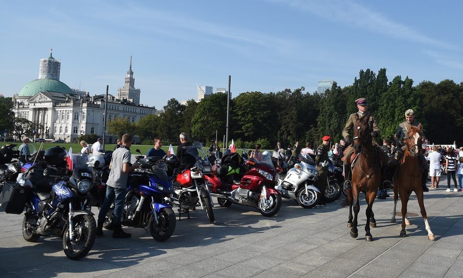 By dotrzeć do miejsc zbrodni. Wyruszył XVI Międzynarodowy Motocyklowy Rajd Katyński