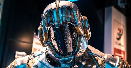 Roboty jak ludzie. Maszyny mają nabyć umiejętności społeczne