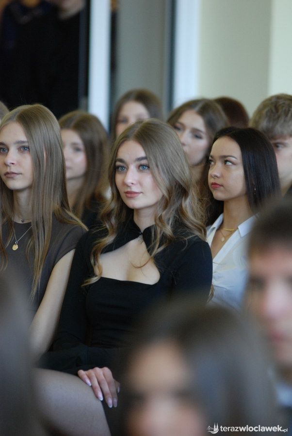 zakończenie roku maturzystów w III LO we Włocławku