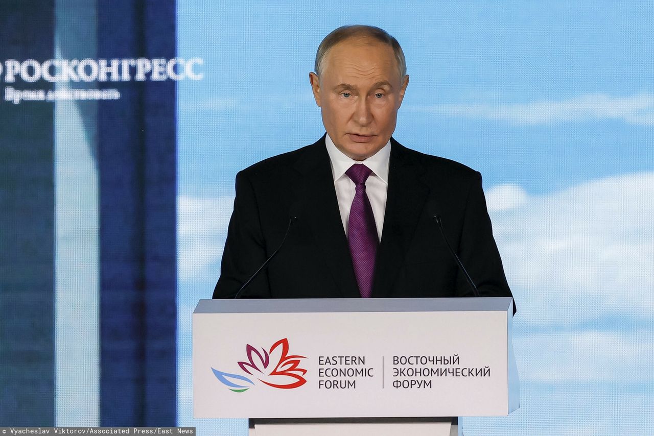 Changes in Russia. Putin has dismissed his envoy beyond the Urals