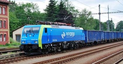 Praca maszynisty w PKP Cargo. Wymagania nie są wygórowane