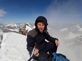 Jak uniknąć wypadków w górach? Pytamy zdobywcę najwyższego szczytu Spitsbergenu