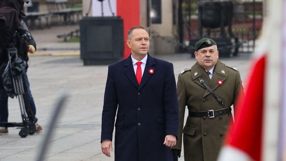 Karol Nawrocki, Wies�aw Kuku�a
Rafa� Guz
11 Listopada, GN�, Gr�b Nieznanego �o�nierza, Obchody, uroczysta odprawa wart, warta, wojsko, �o�nierze